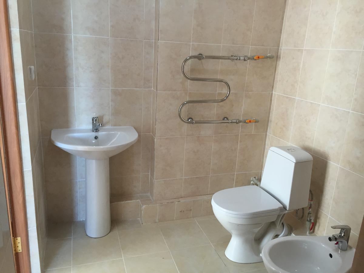 Hotel Alkuat Asztana Kültér fotó