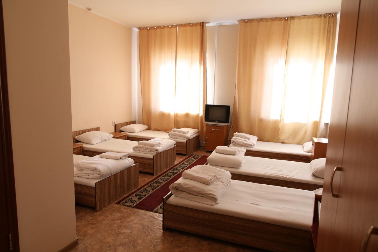 Hotel Alkuat Asztana Kültér fotó