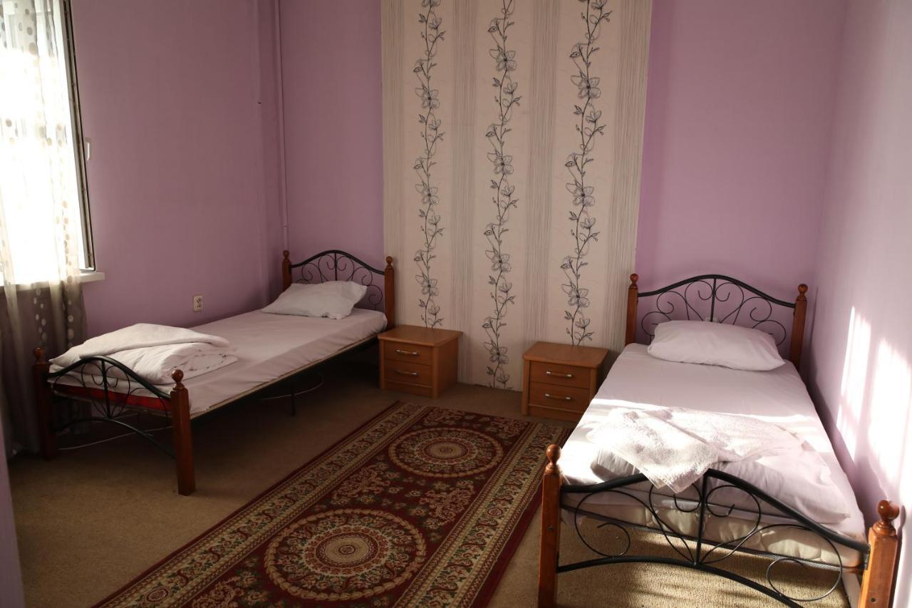 Hotel Alkuat Asztana Kültér fotó