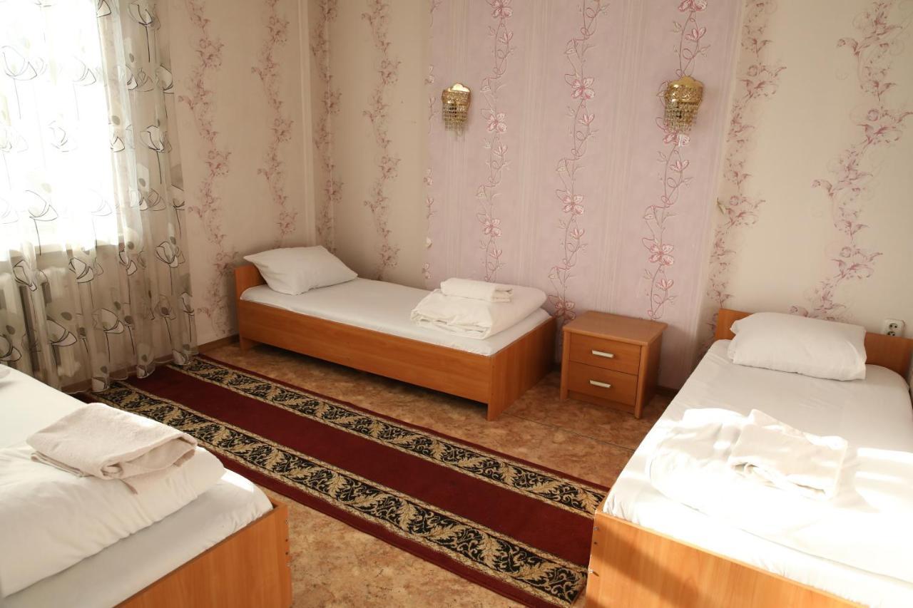 Hotel Alkuat Asztana Kültér fotó