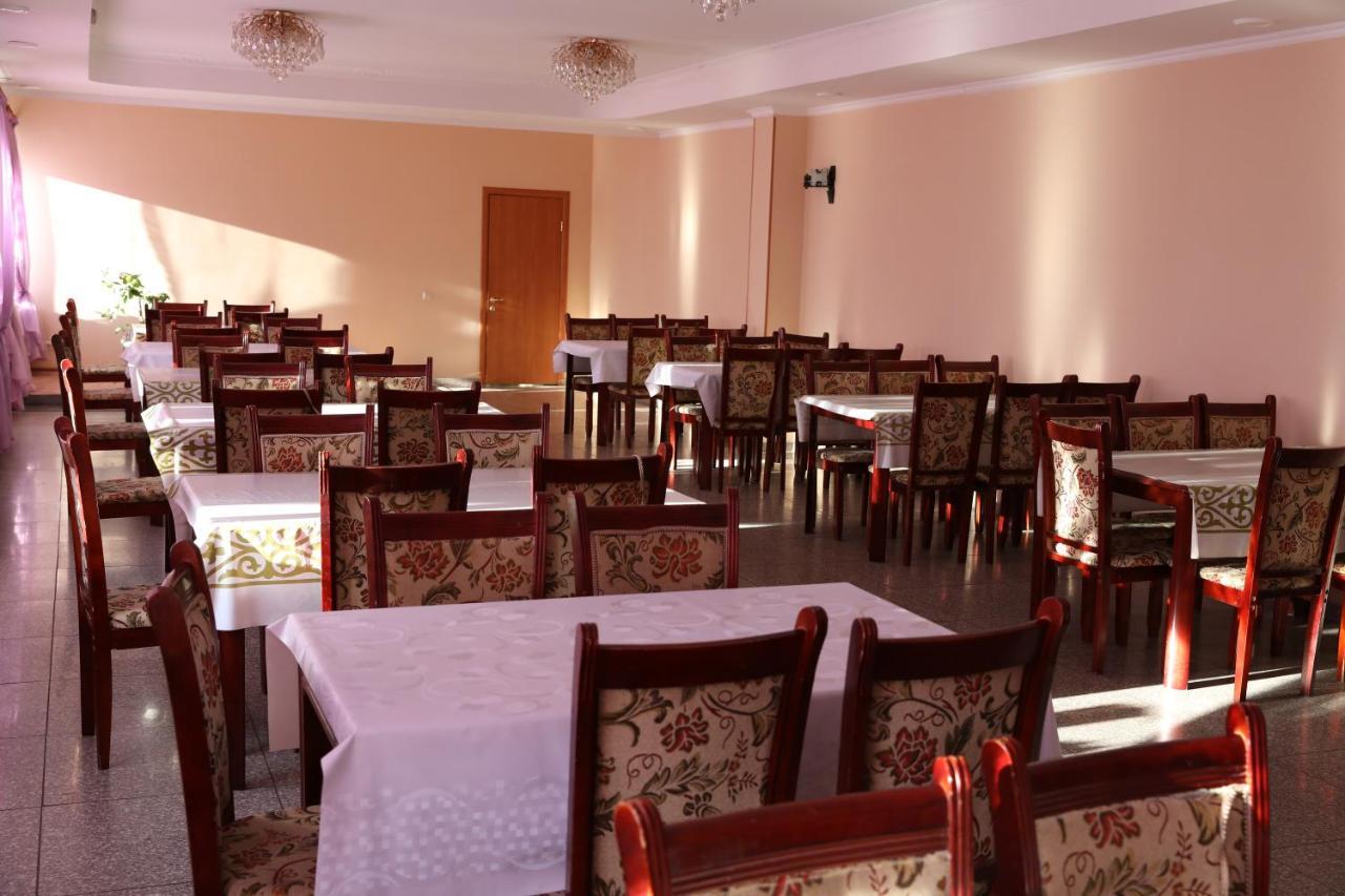 Hotel Alkuat Asztana Kültér fotó